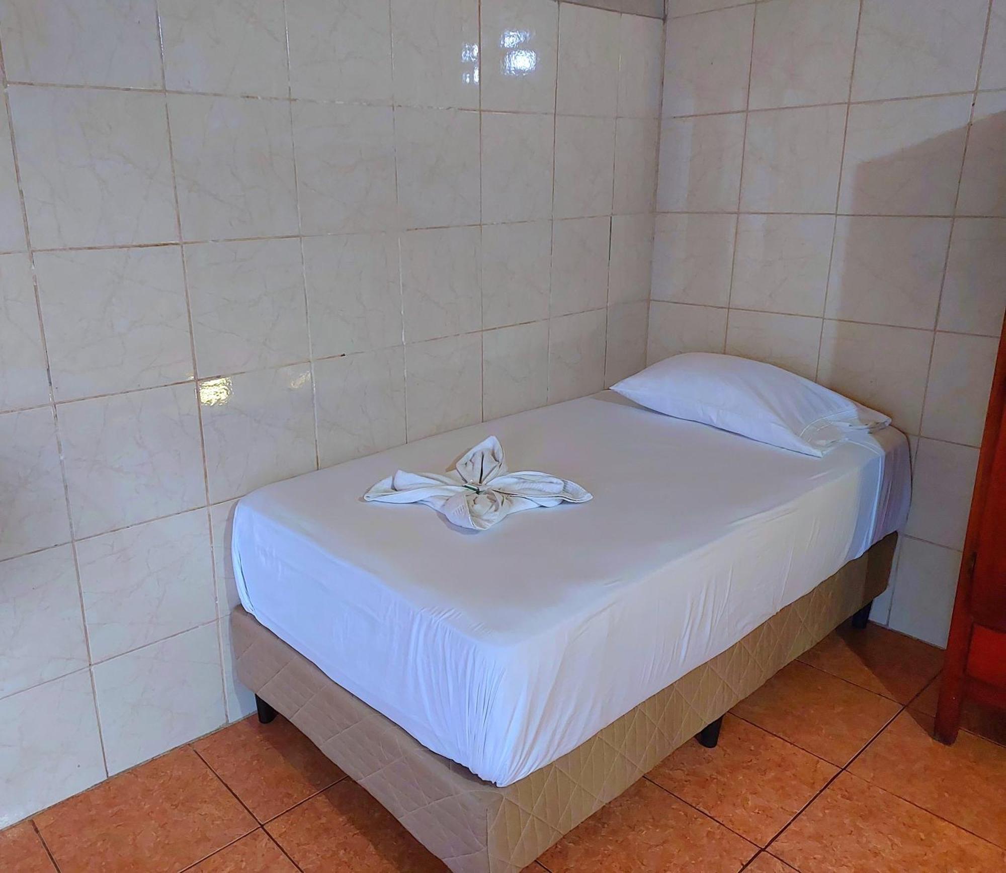 Hostel Del Pacifico Puntarenas Ngoại thất bức ảnh